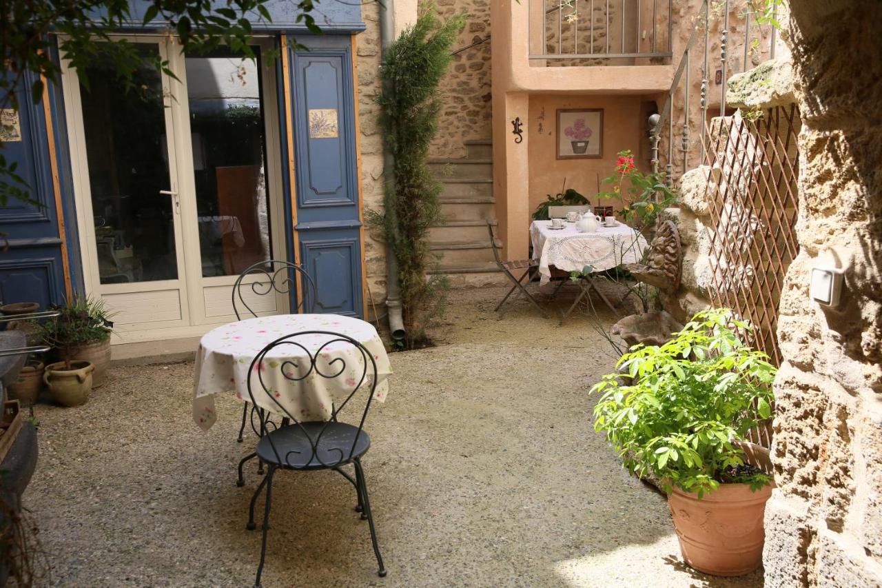 Villa Le Bastidon De Louis, L'Isle Sur La Sorgue Exterior foto
