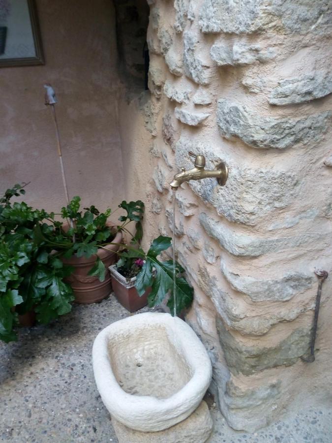 Villa Le Bastidon De Louis, L'Isle Sur La Sorgue Exterior foto